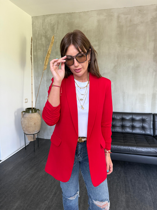 Orijinal Model , Kolu Büzgülü , Likralı , Kırmızı Blazer Ceket