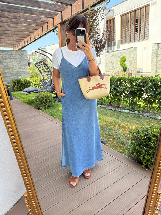 Premium , Beyaz Modal Bluz & Askılı Jean Elbise