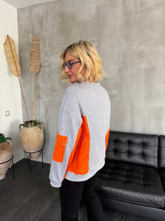 Orijinal Model , Turuncu Neon Detaylı , Gri Sweatshirt