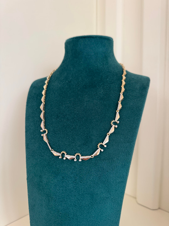 Orijinal Model , 14K Kaplama , Zirkon Taşlı , Nal Kolye