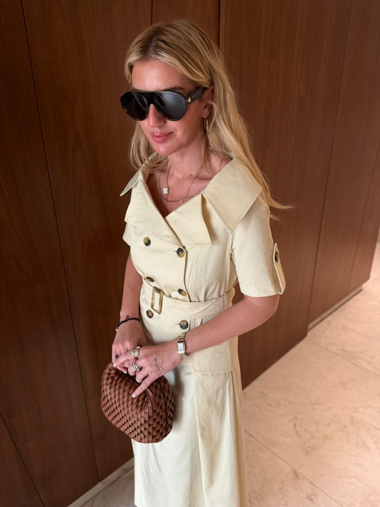 Orijinal Model , Kayık Yaka , Bej , Trenç Elbise