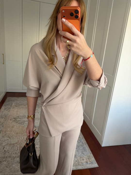 Orijinal Model , Yandan Bağlamalı , Bej Tencel Takım