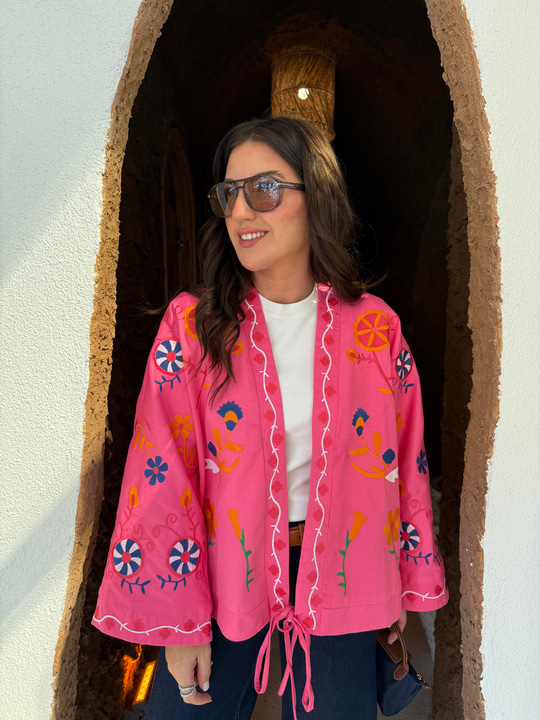 Orijinal Model , Renkli Çiçek İşlemeli , Pembe Ceket
