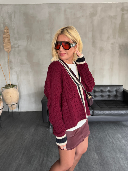 Premium Kalite , V Yaka , Bordo & Ekru , Triko Hırka