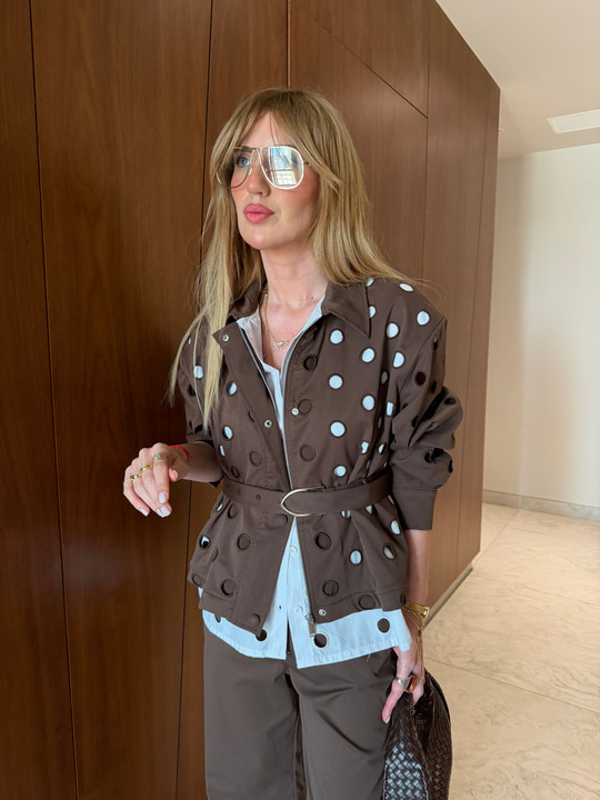 Orijinal Model , Kuş Gözü Detaylı , Kemerli , Acıkahve Poplin Takım