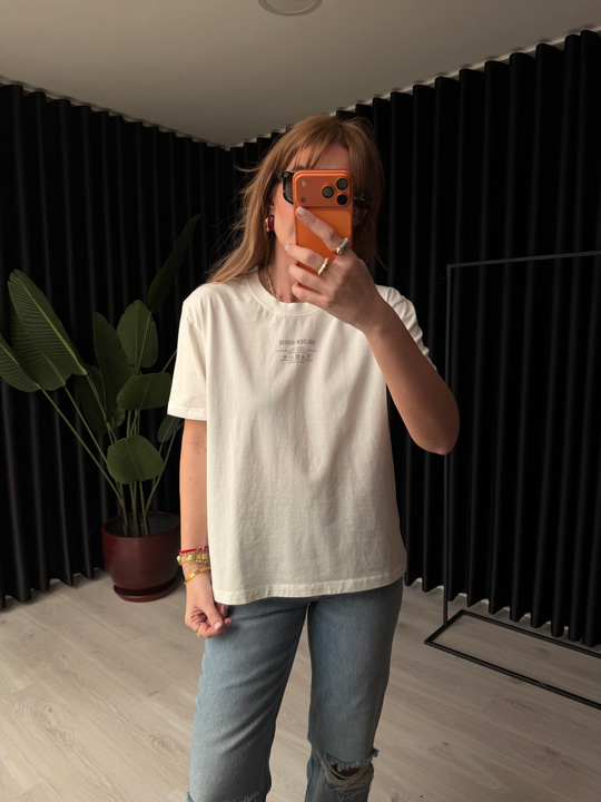 Orijinal Marka , GG , Ekru Yıldızlı T-shirt