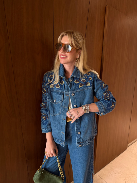 Orijinal Model , Renkli Nakış İşlemeli , Jean Takım