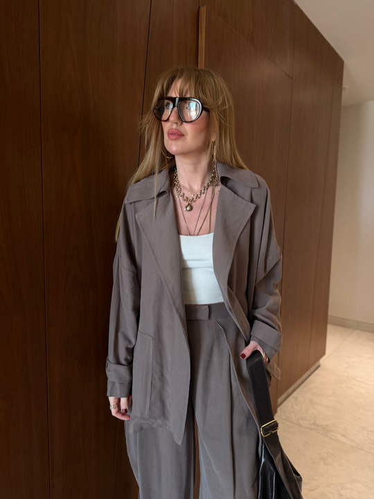 Orijinal Model , Özel Dokulu , Tek Düğmeli , Vizon Kuşaklı Takım