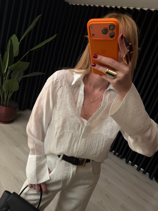 Beyaz Dantel Nakışlı Premium Tencel Gömlek