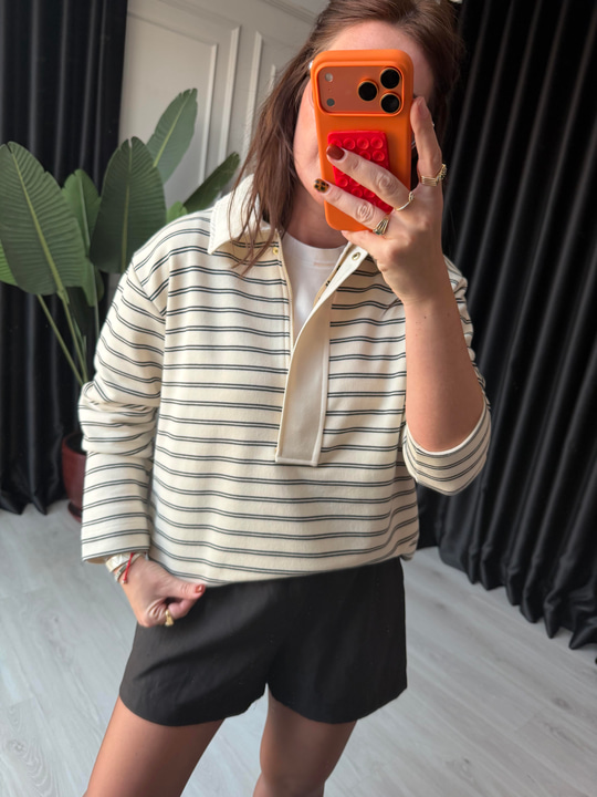Yarım Fermuarlı , Siyah Çizgili , Polo Yaka Sweatshirt