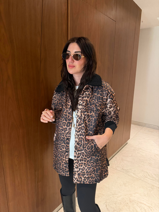 Siyah Peluş Yakalı , Leopar Mont