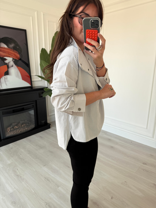 Orijinal Model , Yakası Çıtçıtlı , Tasarım Bluz