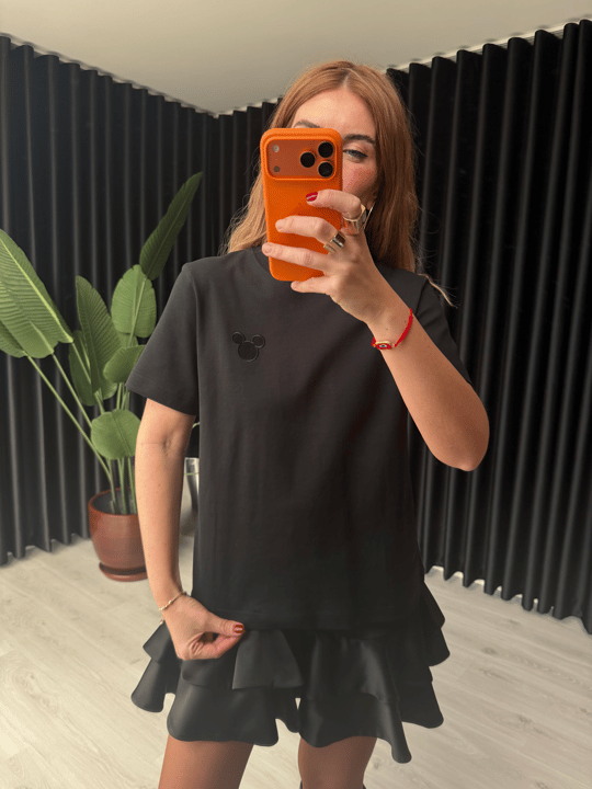 Orijinal Model , Mini İşlemeli , Siyah T-shirt