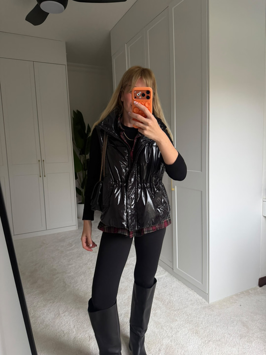 Tw-st Model , İçi Ekose Gömlekli , Siyah , Premium Şişme Yelek