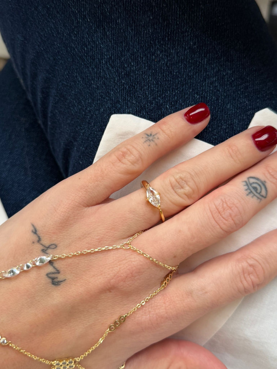 Hailey 8 Model , Küçük Damla Taş , Gold Yüzük