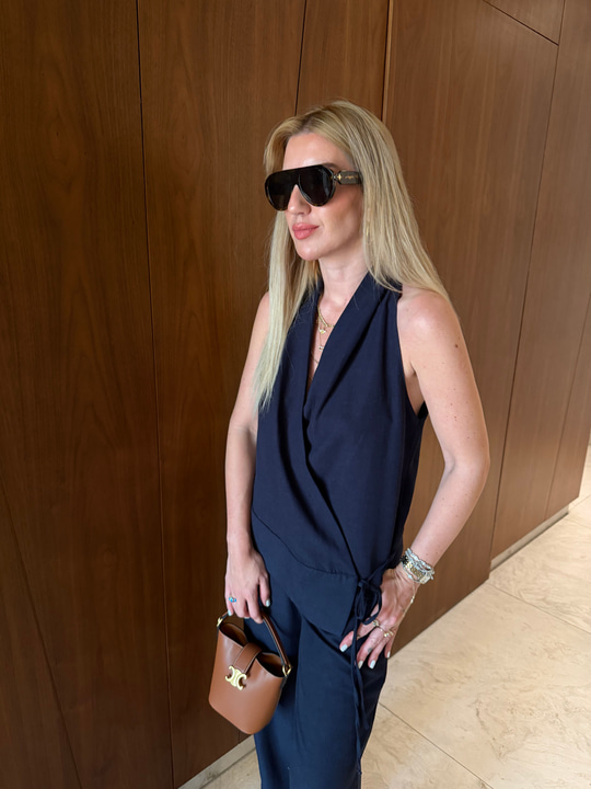 Orijinal Model , Arkası Lastikli , Lacivert Keten Takım
