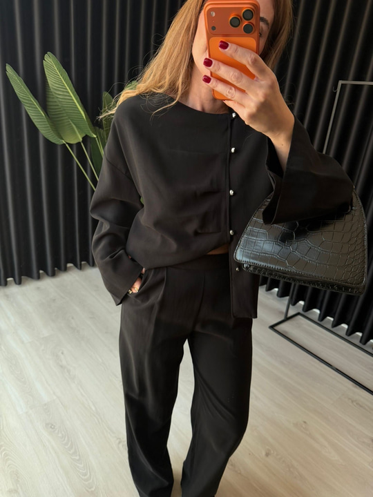 Orijinal Model , Siyah , Yandan Düğmeli , Premium Tok Tencel , Takım