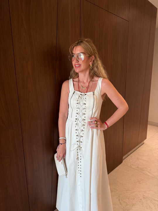 Orijinal Model , Önü Klips & Fermuarlı , Premium Kalite , Astarlı Beyaz Elbise