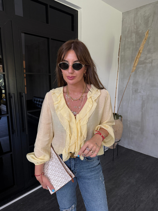 Orijinal Model , Önü Fırfırlı , Sarı Bluz