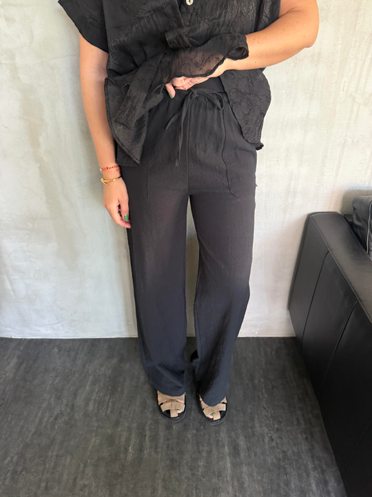 Beli Lastikli , %100 Cotton , Siyah Pantolon