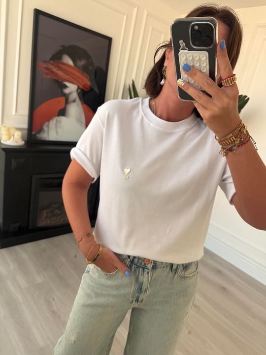 Orijinal Marka , Metal Logolu , %100 Cotton , Beyaz T-shirt