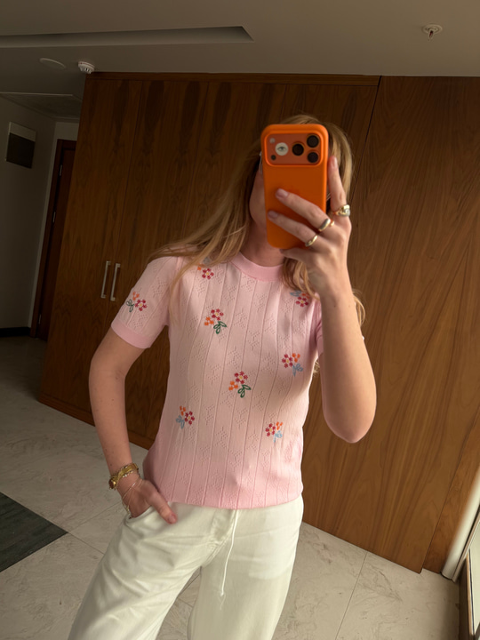 Çiçek Nakışlı , Pembe Triko