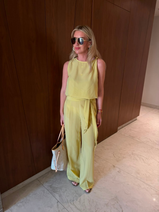 Orijinal Model , Omzu Boncuk Detaylı Bluz & Pantolon , Olive Tencel Takım