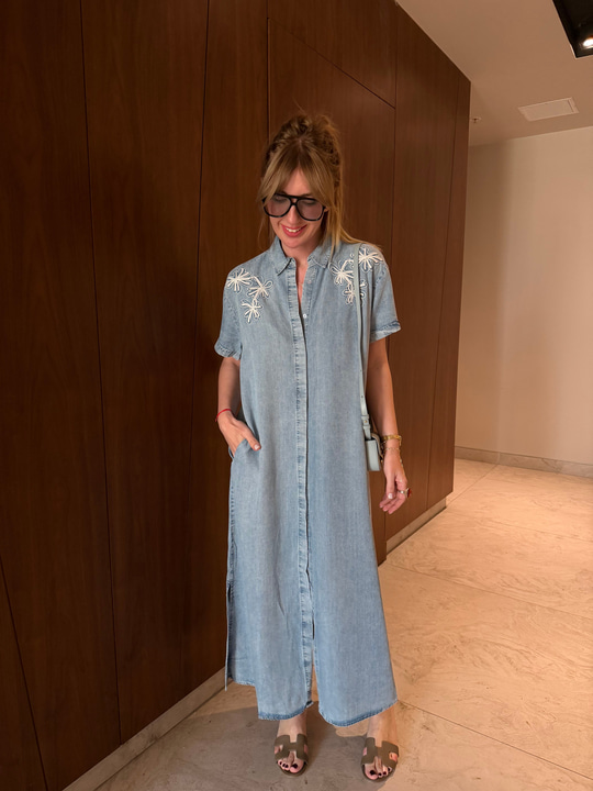 Çiçek Nakışlı , Tencel Jean , Gömlek Elbise