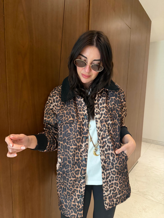 Siyah Peluş Yakalı , Leopar Mont