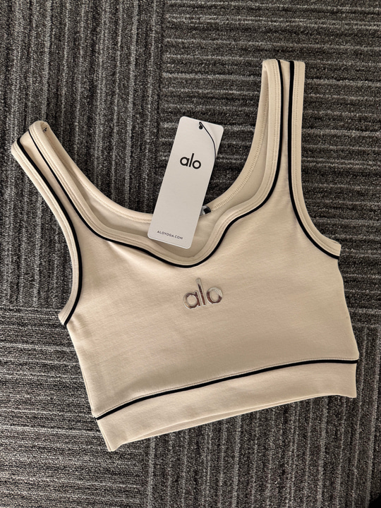 Marka Logolu Bej Crop