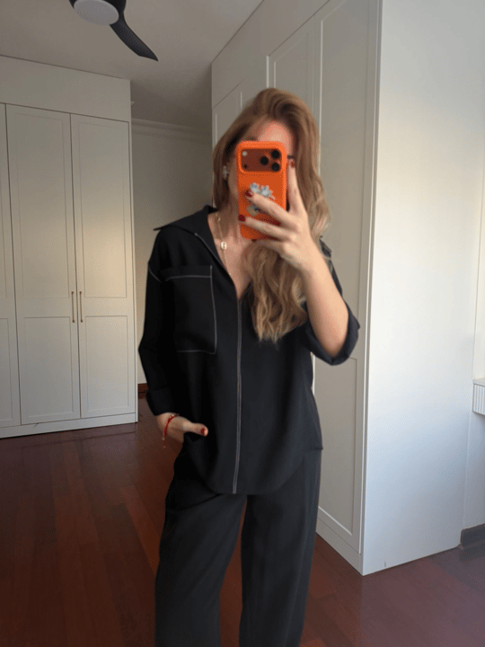 Orijinal Model , Beyaz Dikiş Detaylı , Tok Tencel , Siyah Takım