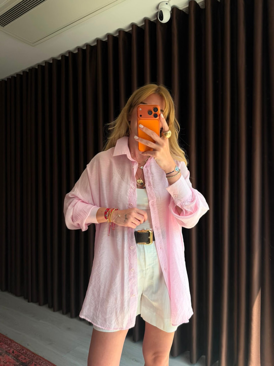 Pembe , Tül Gömlek