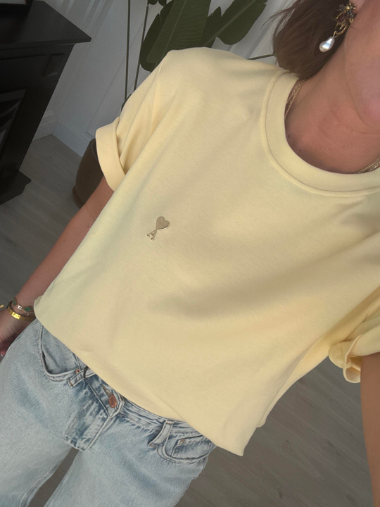 Orijinal Marka , Metal Logolu , %100 Cotton , Sarı T-shirt