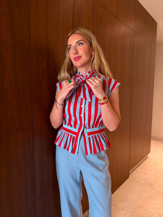 Orijinal Model , Kırmızı & Mavi Çizgili , Fularlı Gömlek