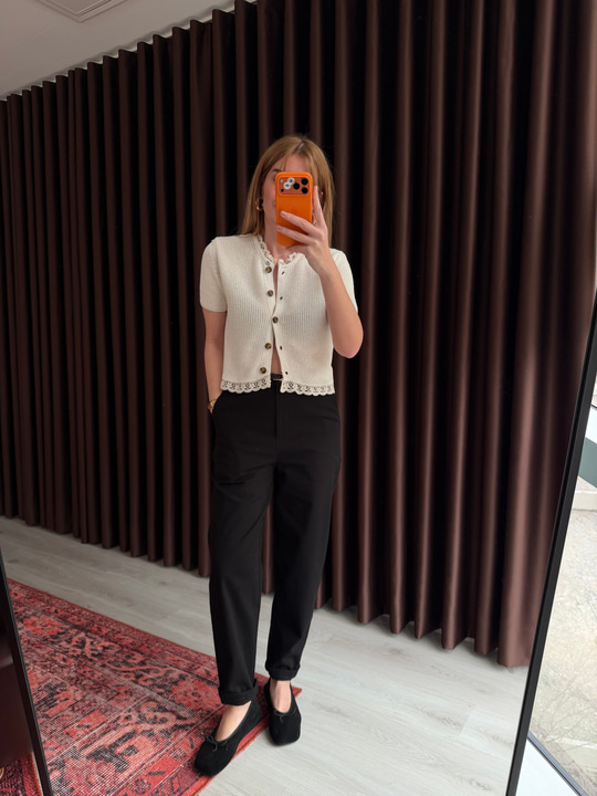 Orijinal Model , Örgü Deri Kemerli , Siyah Gabardin Pantolon