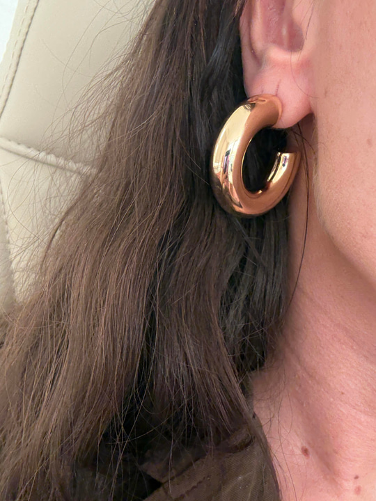 Gold, Yuvarlak Hafif Küpe