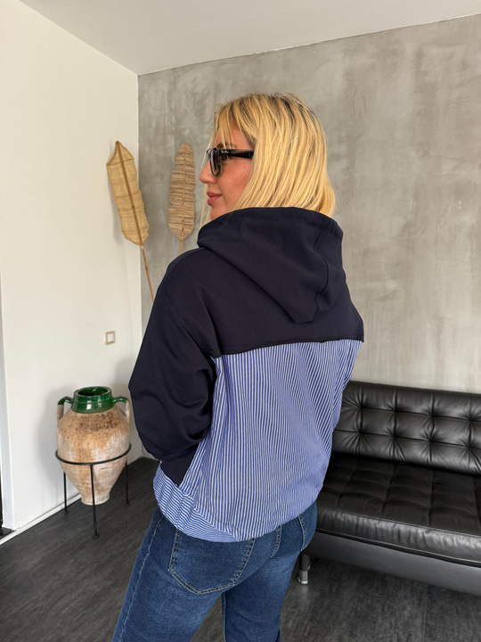Orijinal Model , Lacivert Poplin Detaylı , Kapişonlu Sweat