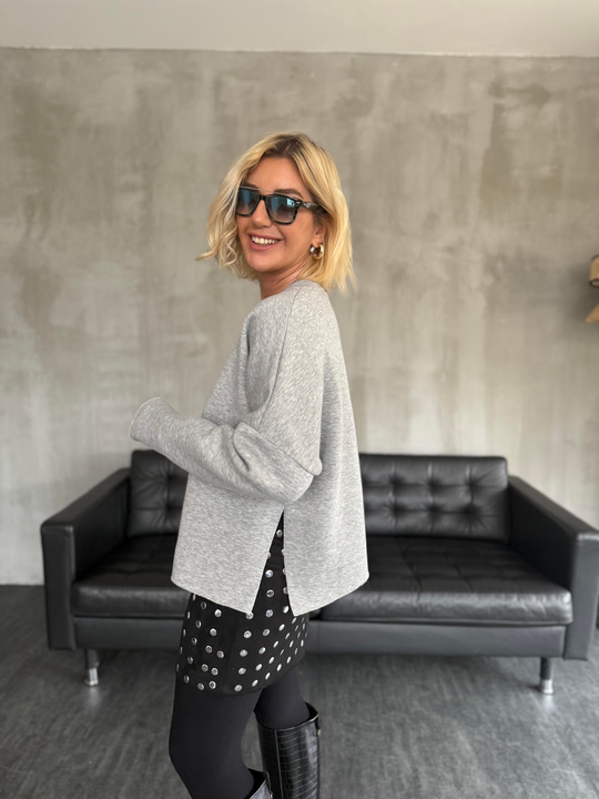 Yanı Yırtmaçlı , İçi Şardonlu , Gri Sweatshirt