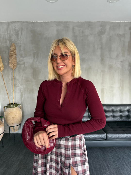Önden Yarım Düğmeli , Bordo Body