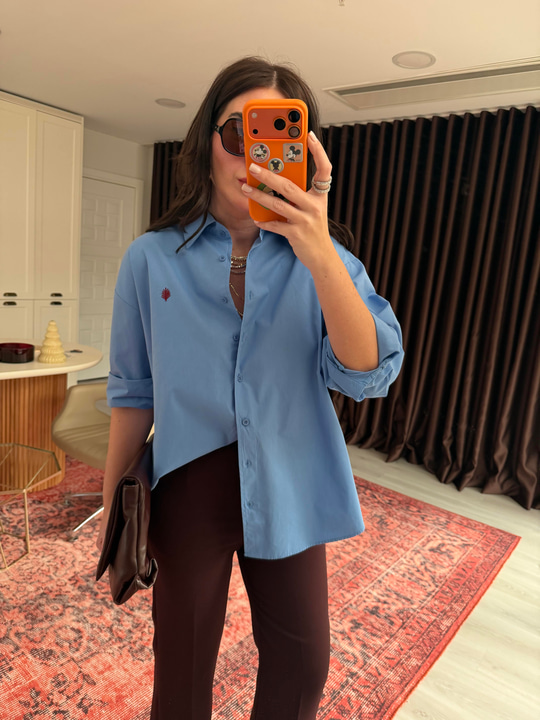 Yakası Nakışlı , Bebe Mavisi , Poplin Gömlek