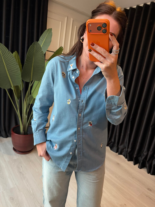 Orijinal Marka Hayvan Motif İşlemeli Tencel Jean Gömlek