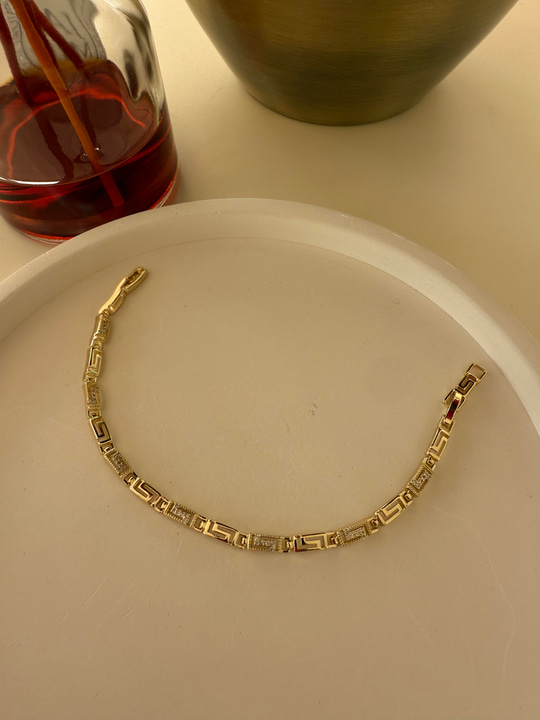 14k Gold Kaplama , Zirkon Taşlı , S Bileklik