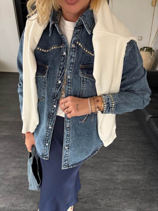 Orijinal Model , Zımba Detaylı , Premium Jean Gömlek