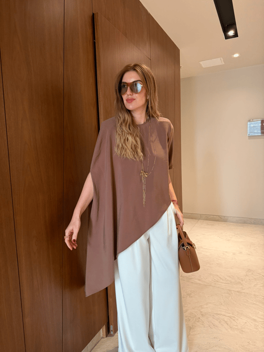 Kahve Asimetrik Kesim Tencel Modal Bluz