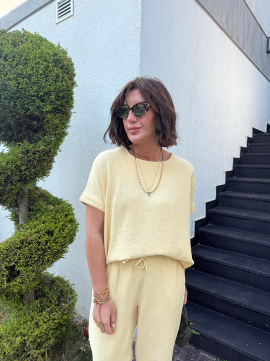 %100 Pamuk Özel Dokulu Sarı Takım