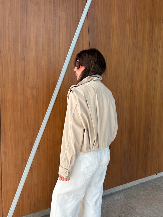 Orijinal Model , Pileli , Vatkalı , Bej , Kısa Trenchcoat