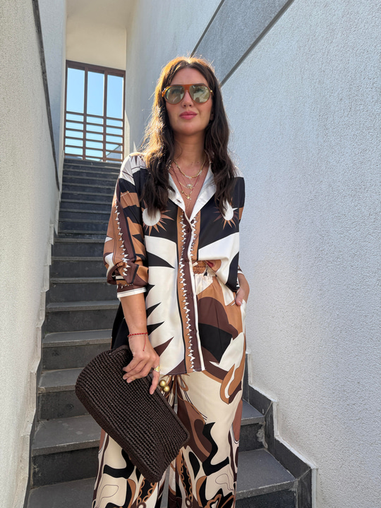 Orijinal Model , Beli Lastikli , Pantolon & Gömlek , Desenli , Acıkahve Saten Takım