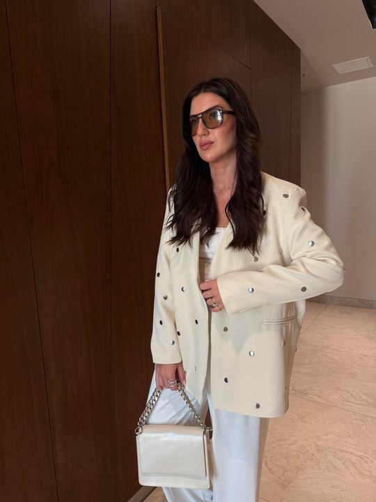 Orijinal Model , Ekru , Zımbalı Ceket