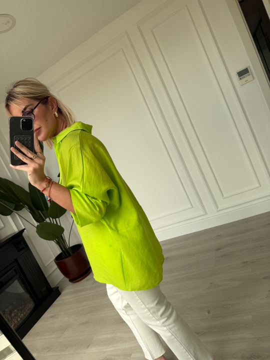 Tiril Dokuda , Neon Yeşili , Yarasa Kol , Premium Kalite Gömlek