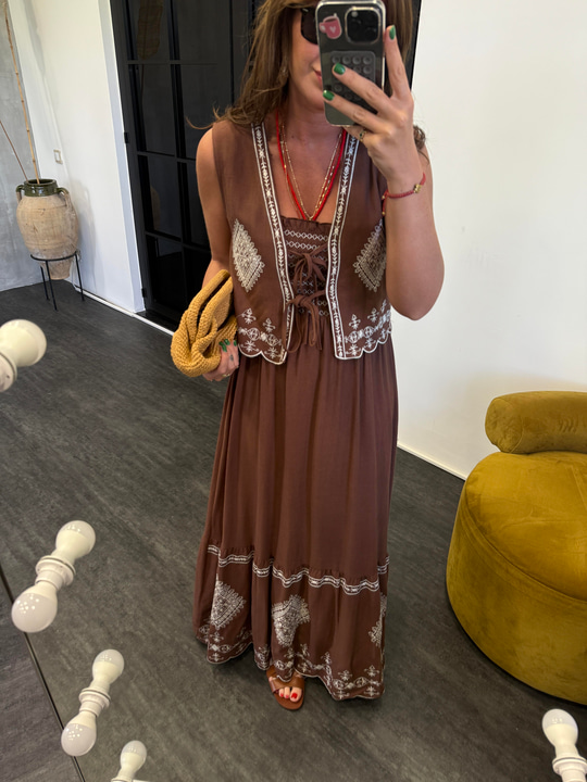 Ekru Nakış İşlemeli , Yelekli , Premium , Acı Kahve Elbise